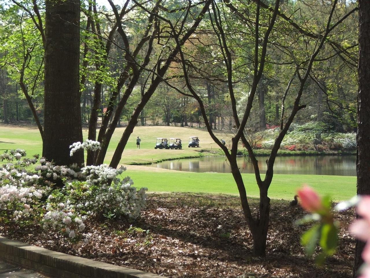 The Inn At Houndslake Aiken Bagian luar foto