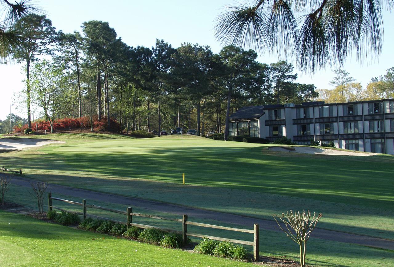 The Inn At Houndslake Aiken Bagian luar foto