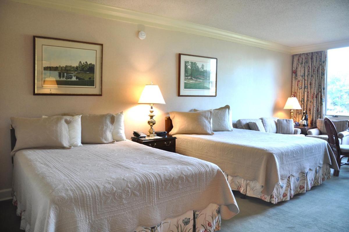 The Inn At Houndslake Aiken Bagian luar foto